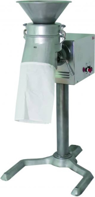 Машина для просеивания муки Пермьторгмаш УКМ-13